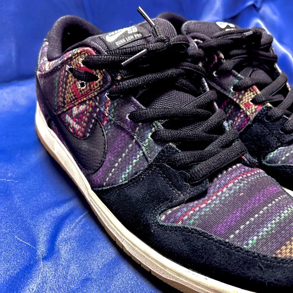 Nike SB Dunk Low Premium QS Hacky Sack 2014 - Picture 2 of 13